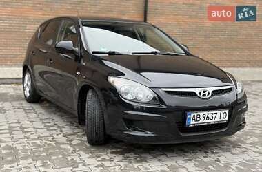 Хэтчбек Hyundai i30 2009 в 