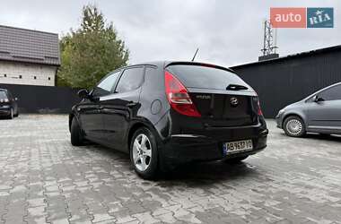 Хэтчбек Hyundai i30 2009 в 