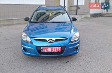 Универсал Hyundai i30 2010 в 