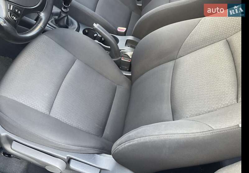 Хэтчбек Hyundai i30 2008 в Киеве