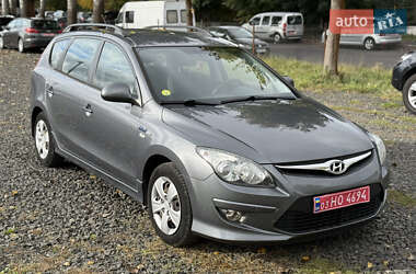 Универсал Hyundai i30 2010 в 