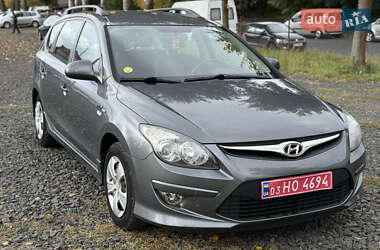 Универсал Hyundai i30 2010 в 