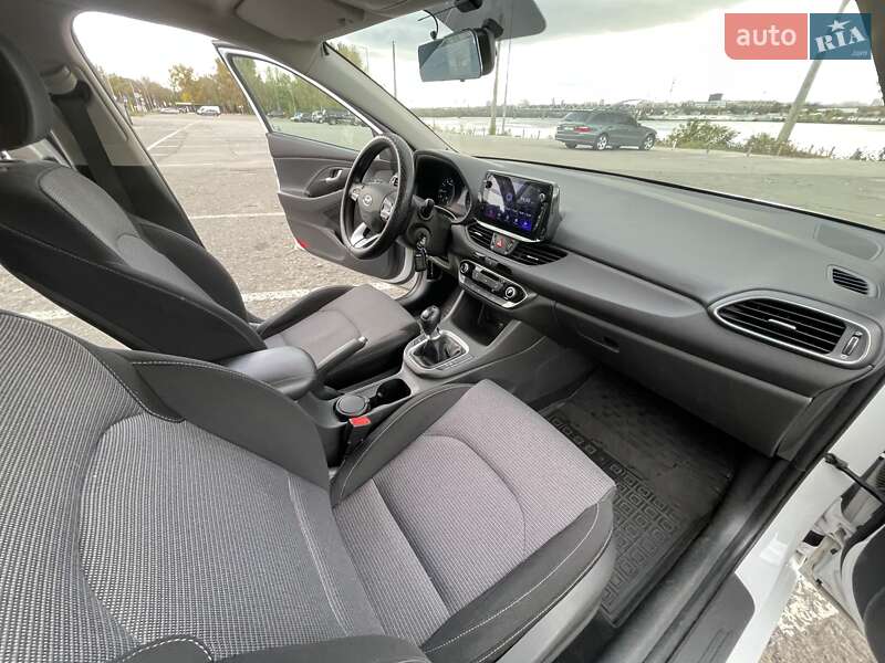 Универсал Hyundai i30 2020 в Киеве