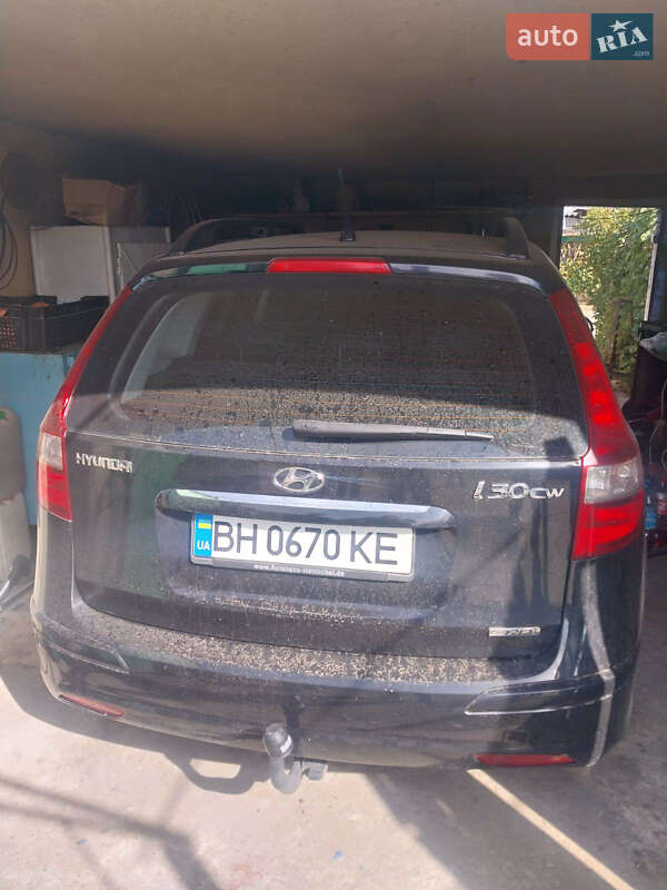 Универсал Hyundai i30 2010 в Подольске