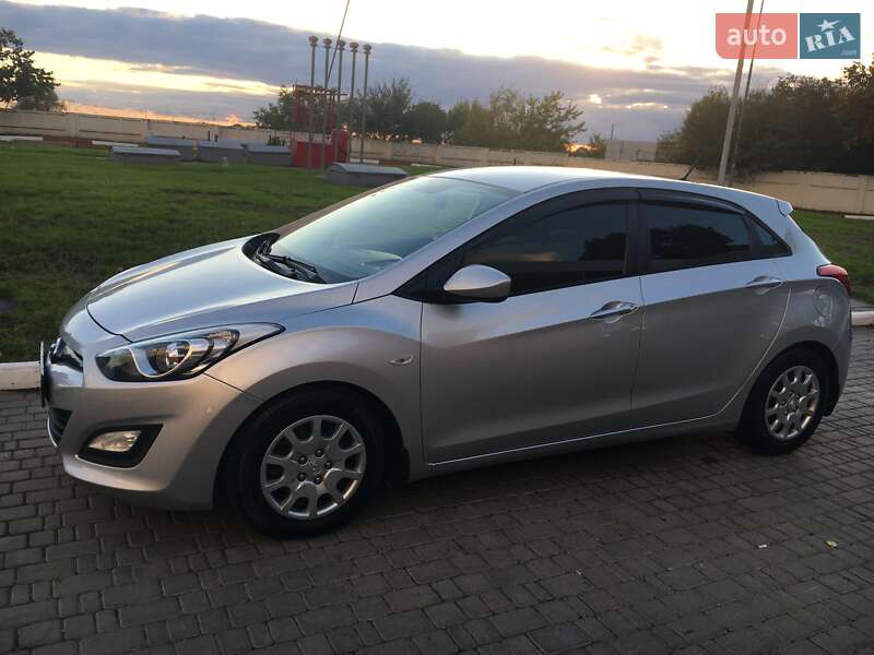 Хэтчбек Hyundai i30 2012 в Одессе фото 17 Хэтчбек Hyundai i30 2012 в Одессе