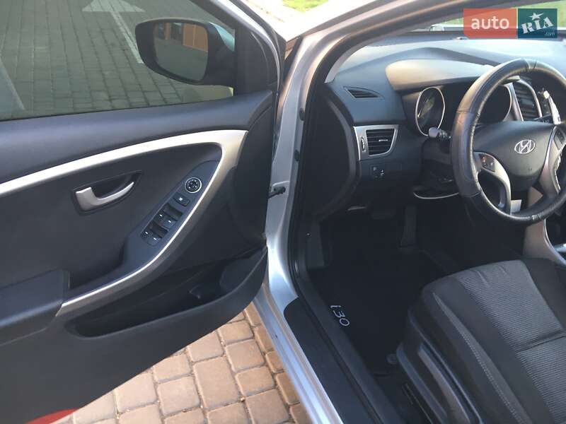 Хэтчбек Hyundai i30 2012 в Одессе фото 19 Хэтчбек Hyundai i30 2012 в Одессе