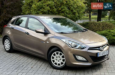 Хэтчбек Hyundai i30 2014 в 