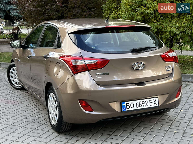Хетчбек Hyundai i30 2014 в Тернополі