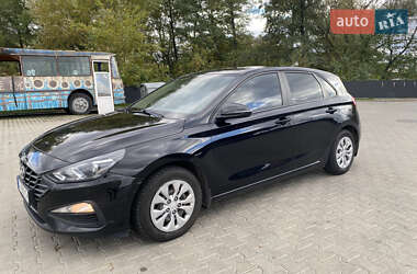 Хэтчбек Hyundai i30 2020 в 