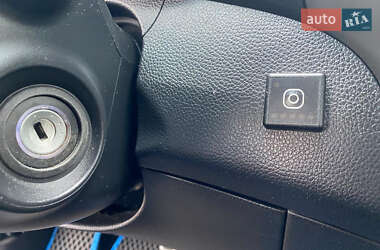 Хетчбек Hyundai i30 2012 в 
