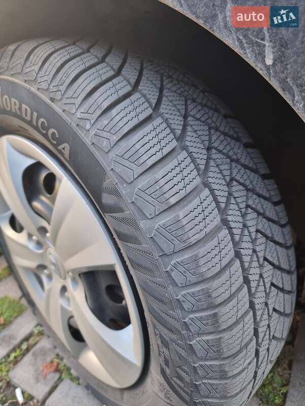 Універсал Hyundai i30 2009 в Луцьку