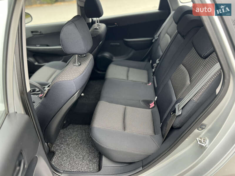 Универсал Hyundai i30 2008 в Виннице