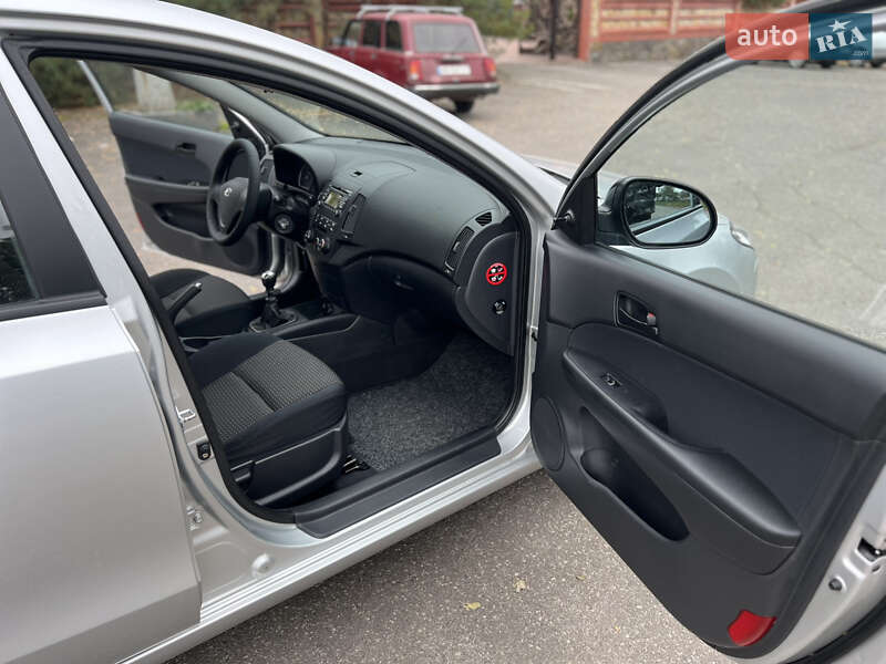 Универсал Hyundai i30 2008 в Виннице