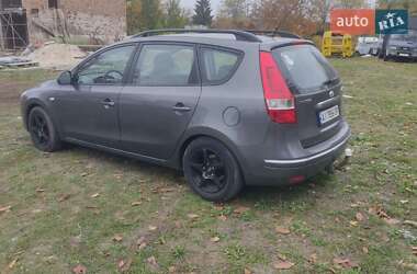 Универсал Hyundai i30 2008 в Смеле