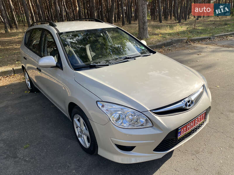 Універсал Hyundai i30 2008 в Миколаєві