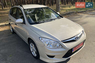 Универсал Hyundai i30 2008 в 