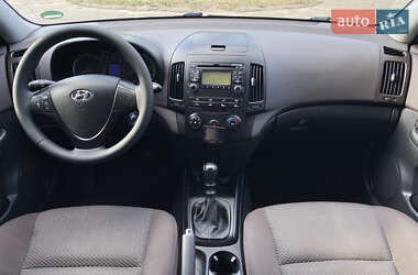 Универсал Hyundai i30 2008 в 