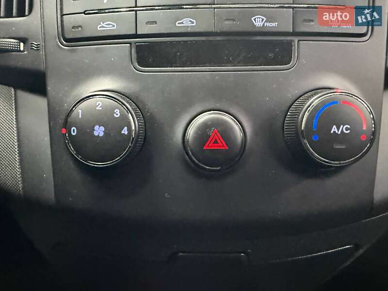 Хэтчбек Hyundai i30 2009 в Киеве фото 20 Хэтчбек Hyundai i30 2009 в Киеве