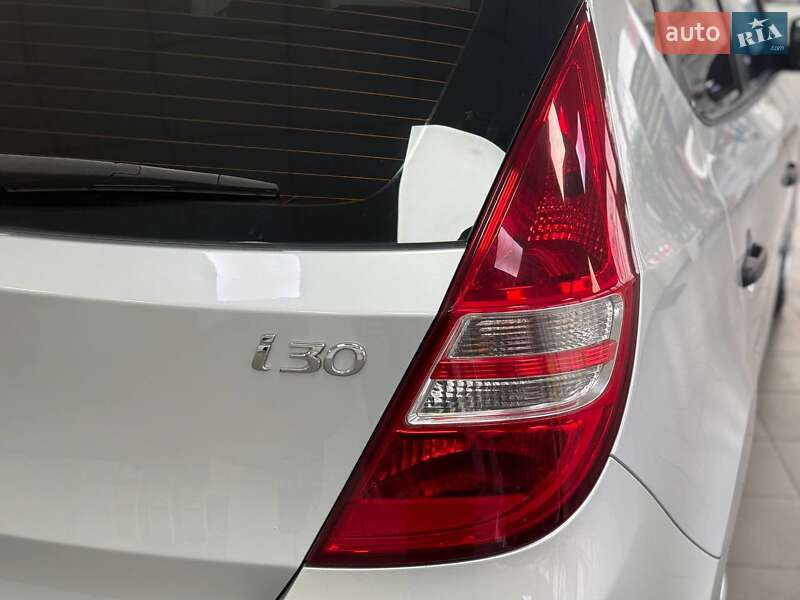 Хэтчбек Hyundai i30 2009 в Киеве фото 10 Хэтчбек Hyundai i30 2009 в Киеве