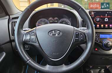 Универсал Hyundai i30 2009 в 