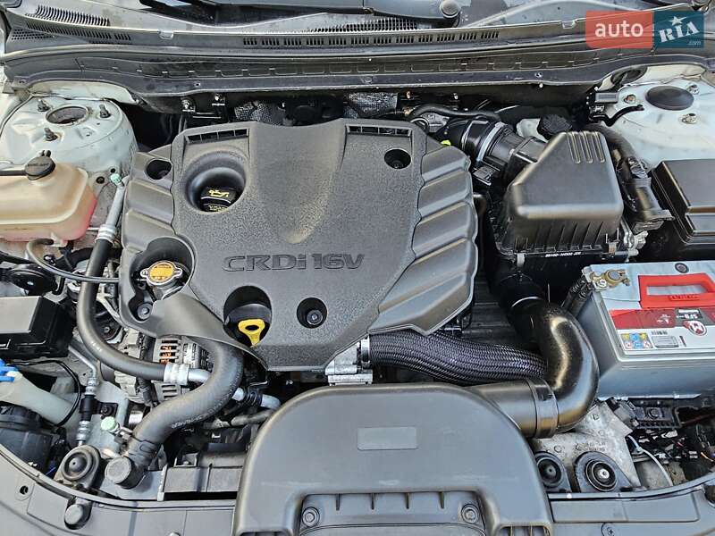 Универсал Hyundai i30 2009 в Бориславе