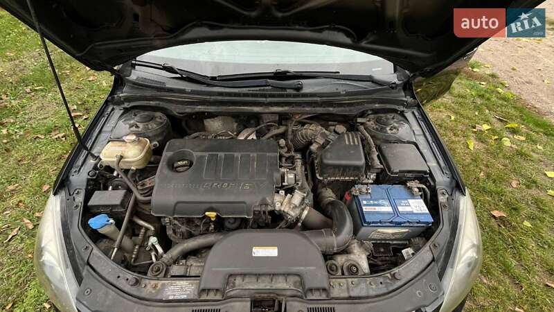 Універсал Hyundai i30 2010 в Смілі