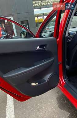 Хэтчбек Hyundai i30 2008 в 