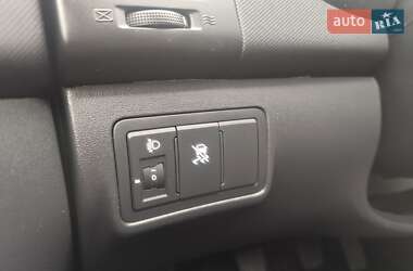 Хэтчбек Hyundai i30 2009 в 