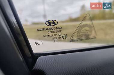 Хэтчбек Hyundai i30 2009 в 