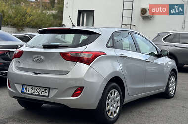 Хетчбек Hyundai i30 2014 в 