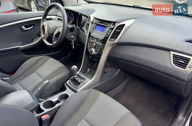 Хетчбек Hyundai i30 2014 в 