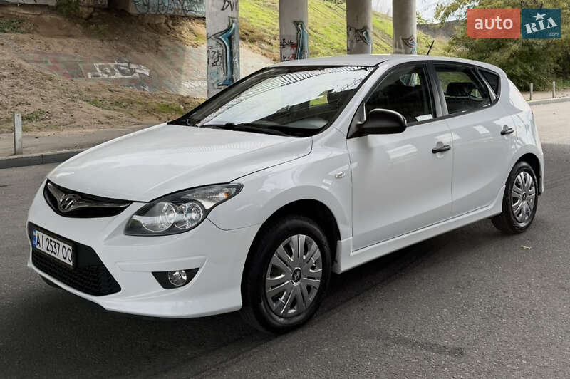 Хетчбек Hyundai i30 2010 в Одесі