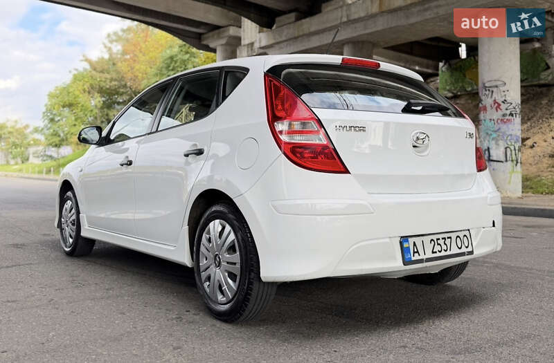 Хетчбек Hyundai i30 2010 в Одесі