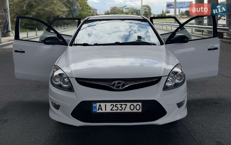 Хетчбек Hyundai i30 2010 в Одесі
