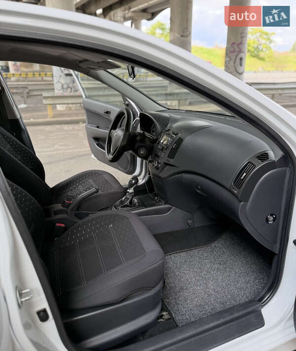 Хетчбек Hyundai i30 2010 в Одесі