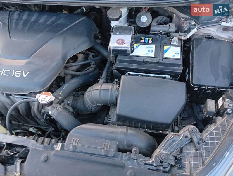 Хетчбек Hyundai i30 2012 в Носівці