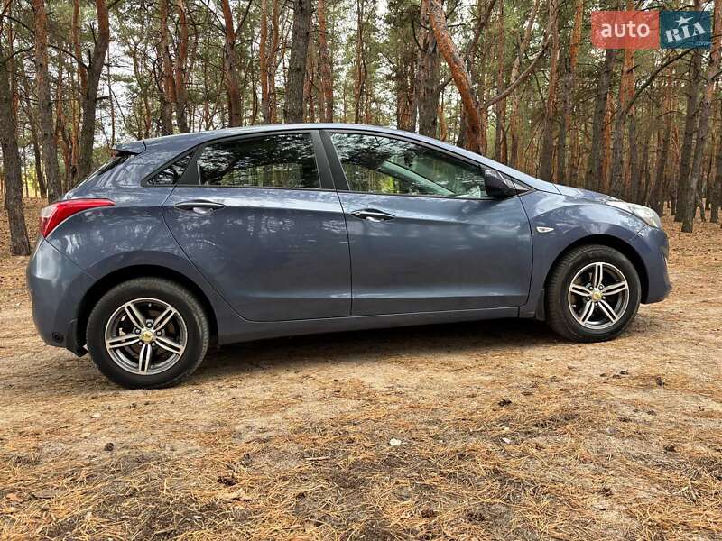 Хетчбек Hyundai i30 2013 в Павлограді фото 5 Хетчбек Hyundai i30 2013 в Павлограді