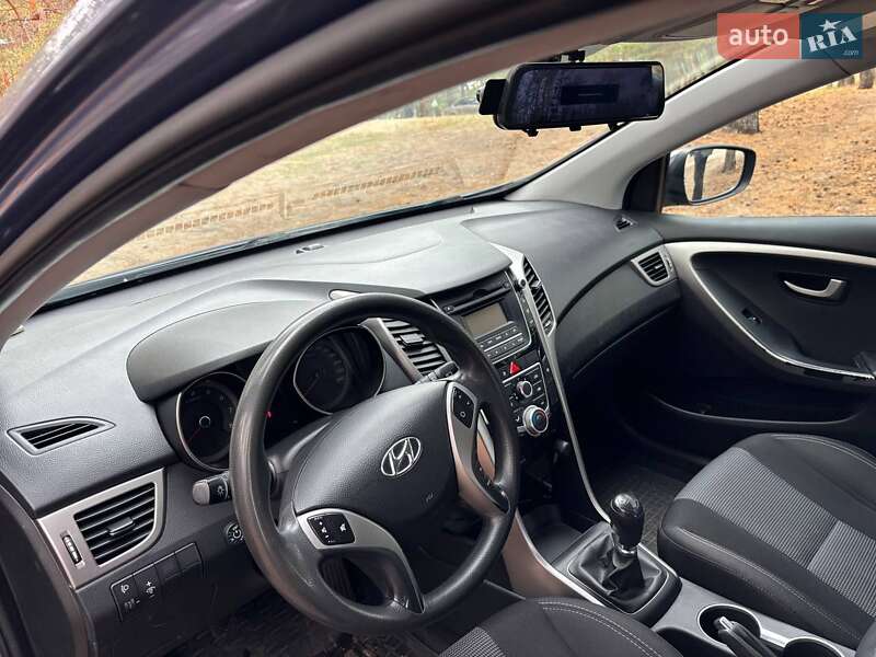 Хетчбек Hyundai i30 2013 в Павлограді фото 10 Хетчбек Hyundai i30 2013 в Павлограді