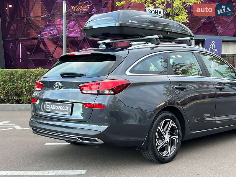 Универсал Hyundai i30 2020 в Киеве фото 9 Универсал Hyundai i30 2020 в Киеве