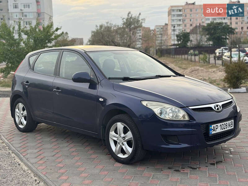 Хетчбек Hyundai i30 2008 в Запоріжжі фото 8 Хетчбек Hyundai i30 2008 в Запоріжжі
