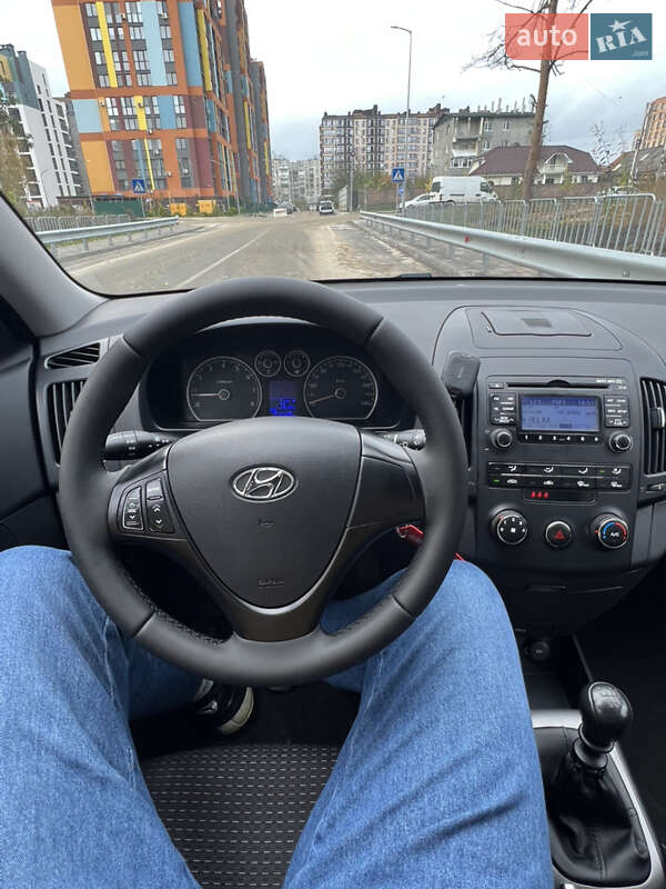 Хетчбек Hyundai i30 2008 в Житомирі фото 28 Хетчбек Hyundai i30 2008 в Житомирі