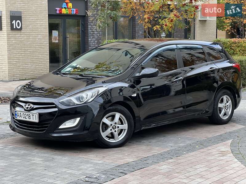 Універсал Hyundai i30 2014 в Києві фото 8 Універсал Hyundai i30 2014 в Києві
