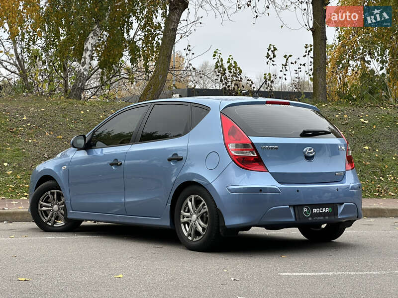 Хетчбек Hyundai i30 2011 в Києві фото 19 Хетчбек Hyundai i30 2011 в Києві