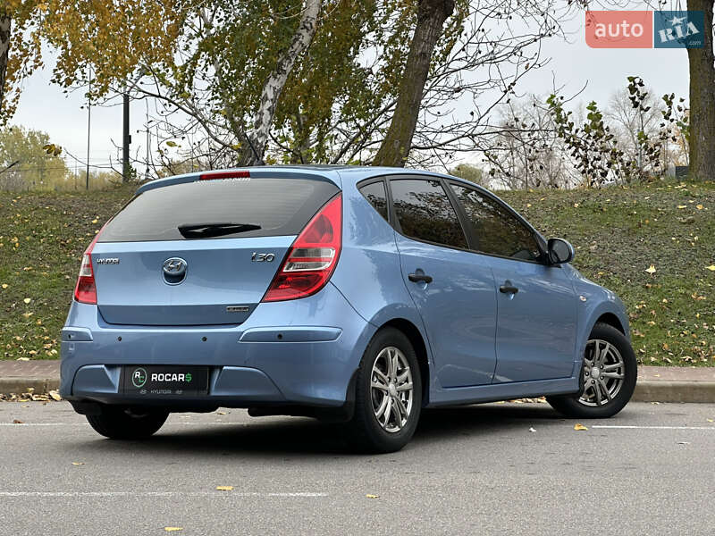Хетчбек Hyundai i30 2011 в Києві фото 23 Хетчбек Hyundai i30 2011 в Києві