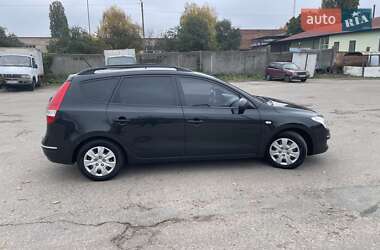 Универсал Hyundai i30 2009 в Чернигове