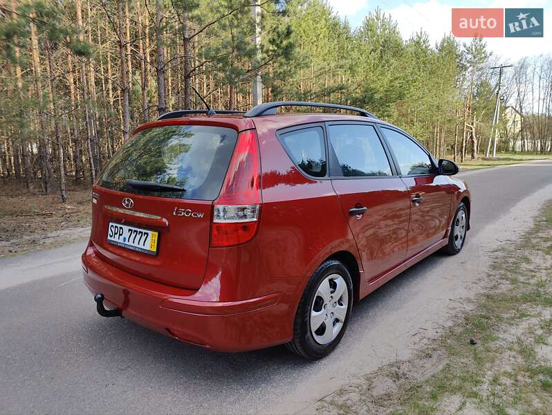 Универсал Hyundai i30 2011 в Киеве