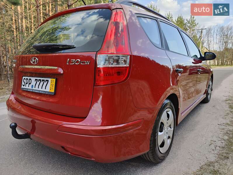 Универсал Hyundai i30 2011 в Киеве
