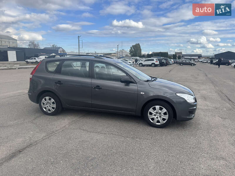 Універсал Hyundai i30 2009 в Білій Церкві фото 50 Універсал Hyundai i30 2009 в Білій Церкві