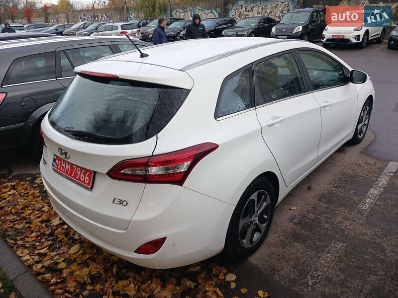 Універсал Hyundai i30 2015 в Луцьку фото 5 Універсал Hyundai i30 2015 в Луцьку