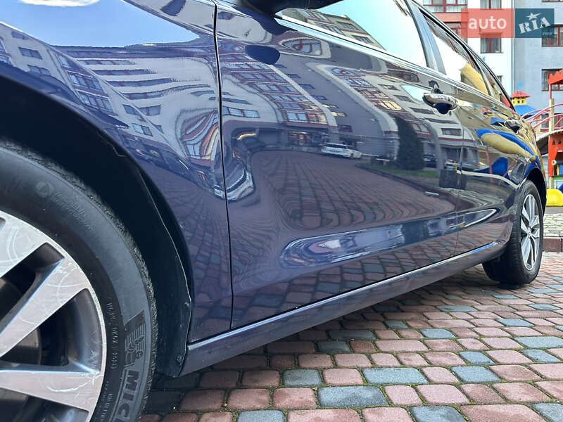 Универсал Hyundai i30 2018 в Ивано-Франковске